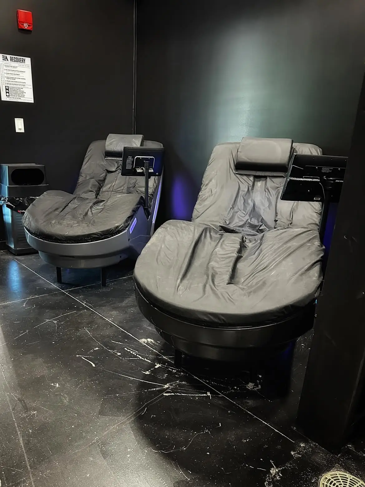 Hydromassage recovery at Everyday Athletes Louisville
